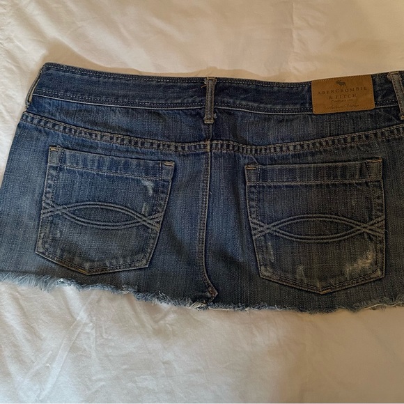 Abercrombie & Fitch Blue Mini Skirt Casual - Picture 2 of 5